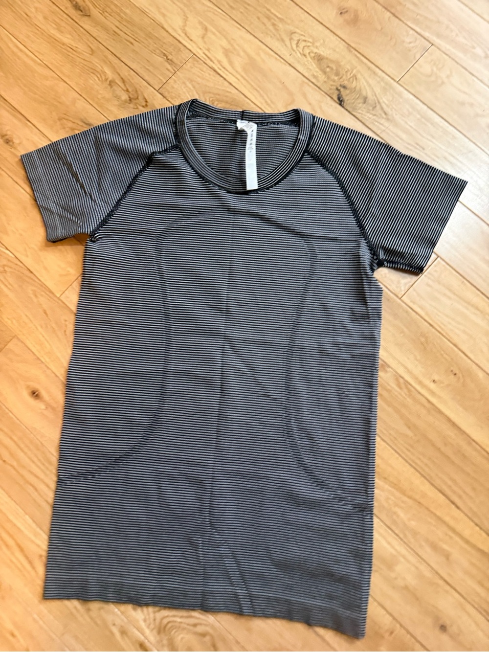 Lululemon Swiftly Tech Tee